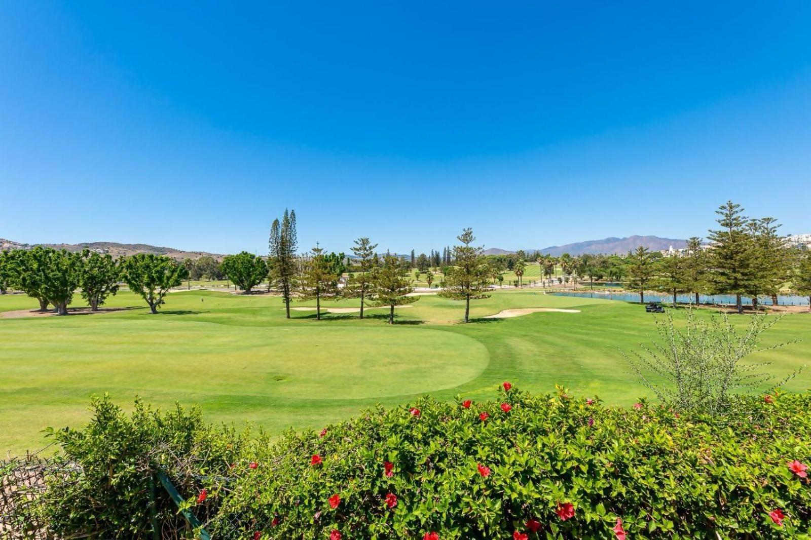 Flat In Matchroom Golf Pool Beach Fuengirola Exterior foto